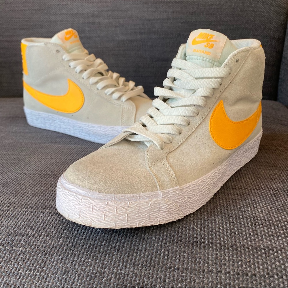 Nike SB Zoom Blazer Mid Skate Shoes Sneakers Men's Size 6 Women's 7.5